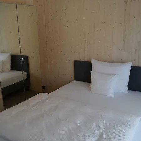 Aparthotel Warum Ins